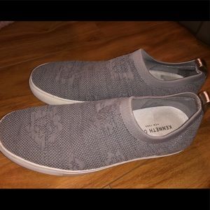 Kenneth Cole Woman’s Shoes Size 7